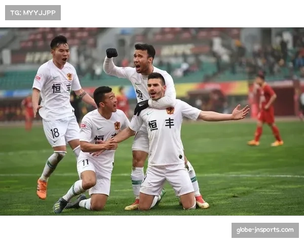 保级区竞争异常惨烈 多队积分接近形势复杂